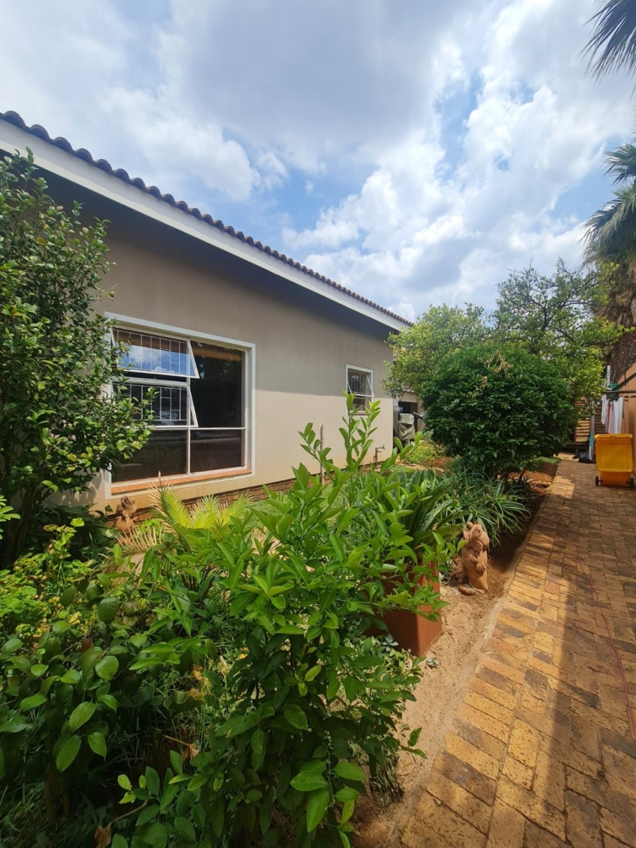 3 Bedroom Property for Sale in Vaalpark Free State